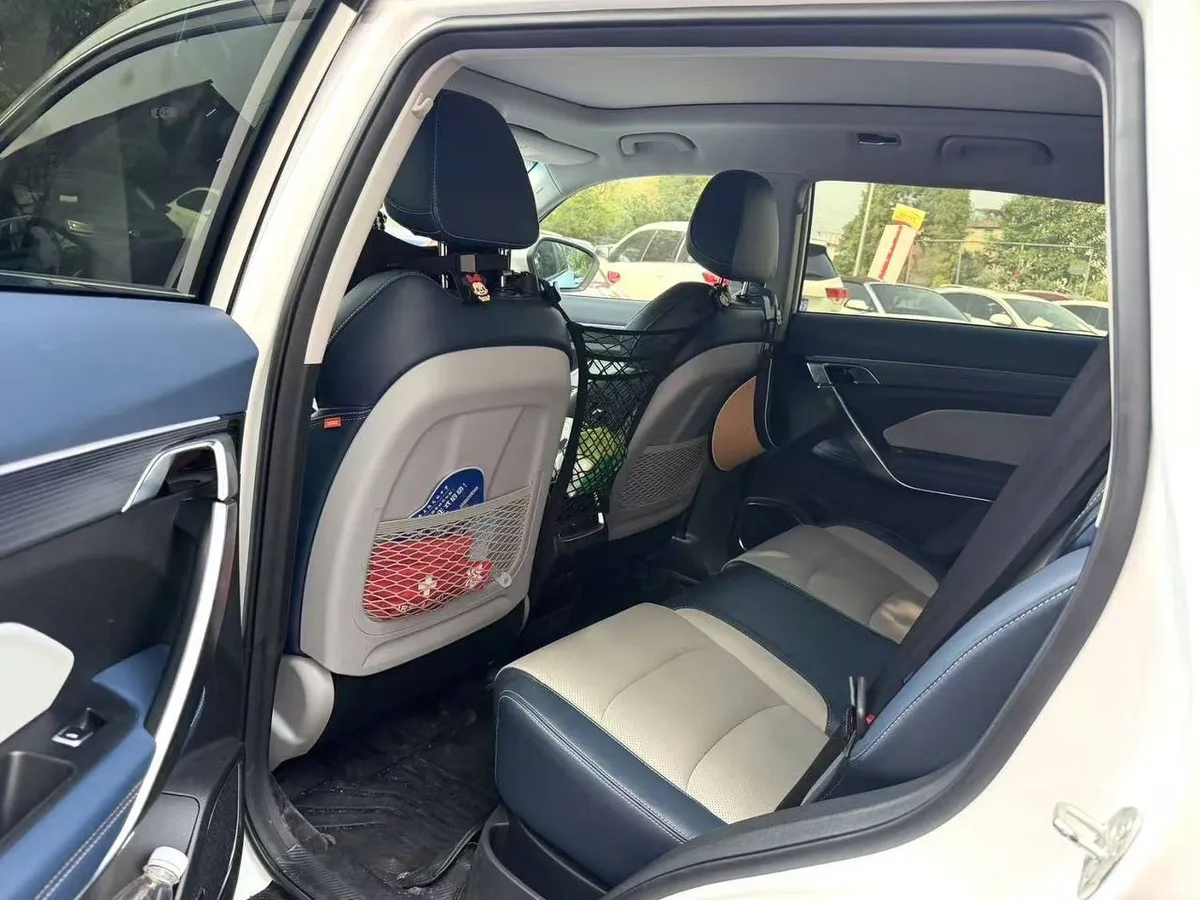 GEELY BOYUEX 1.8TD SMART LEADING AT 2022