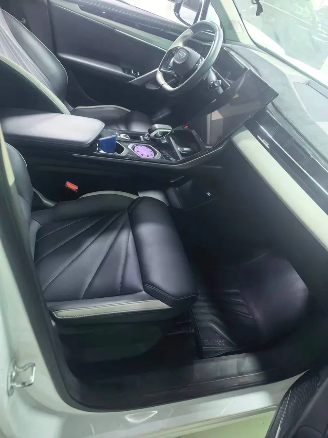 GEELY BOYUE L 1.5TD PREMIUM 2023