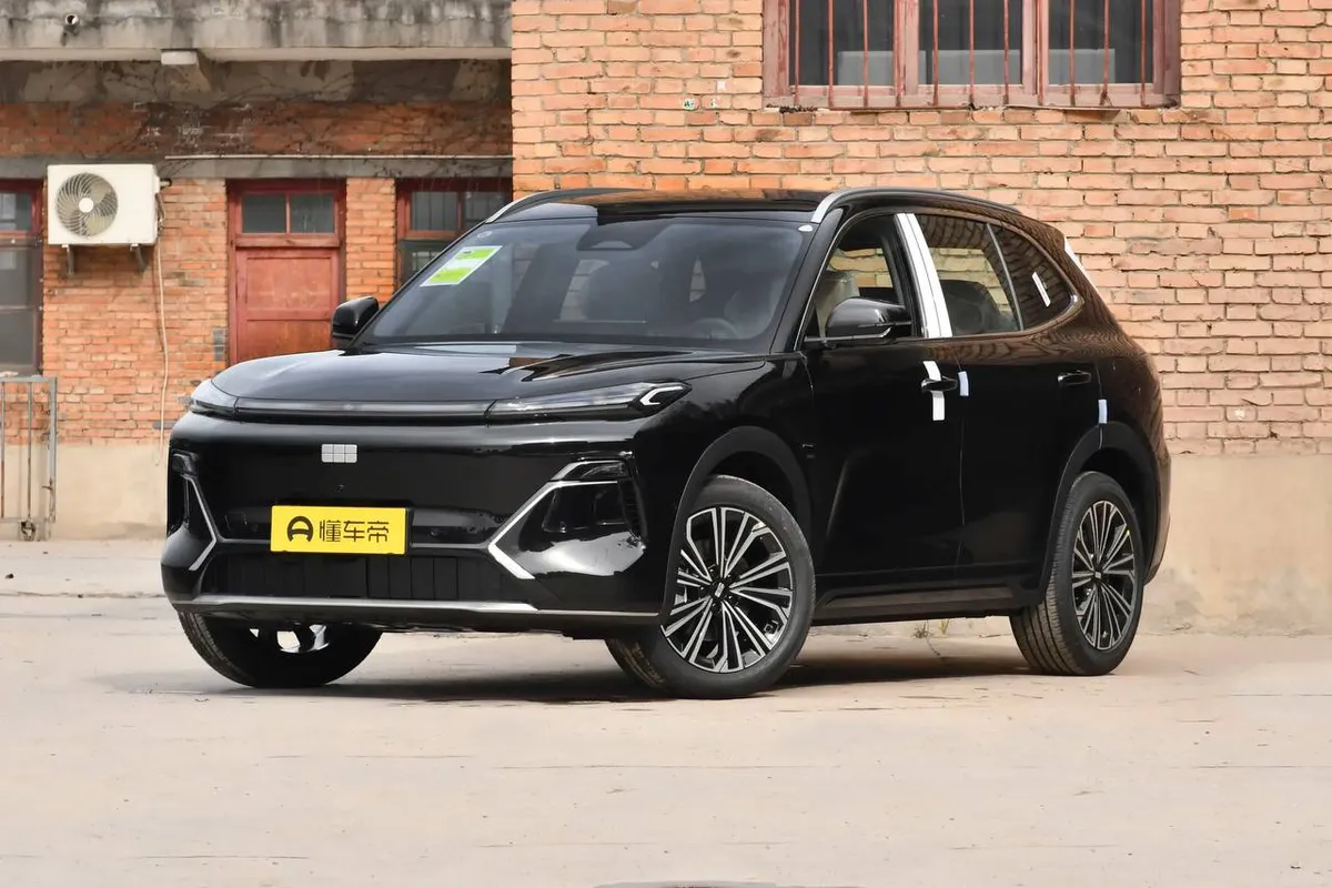 GEELY GALAXY STARSHIP 135 STARSHIP EDITION (PLUG IN HYBRID) 2026