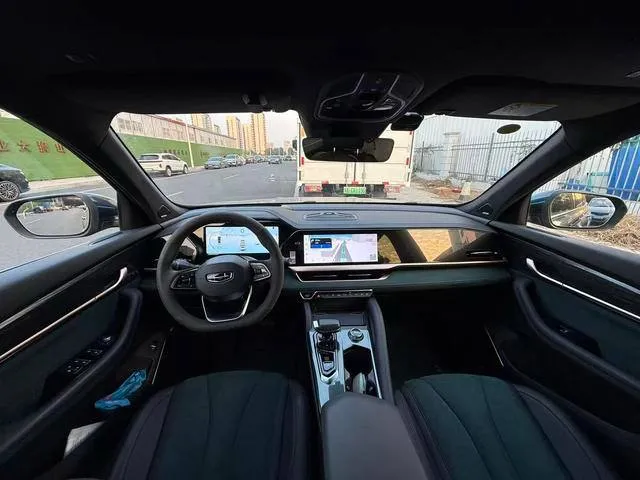 GEELY XINGYUE L 2.0TD FLAGSHIP 2022