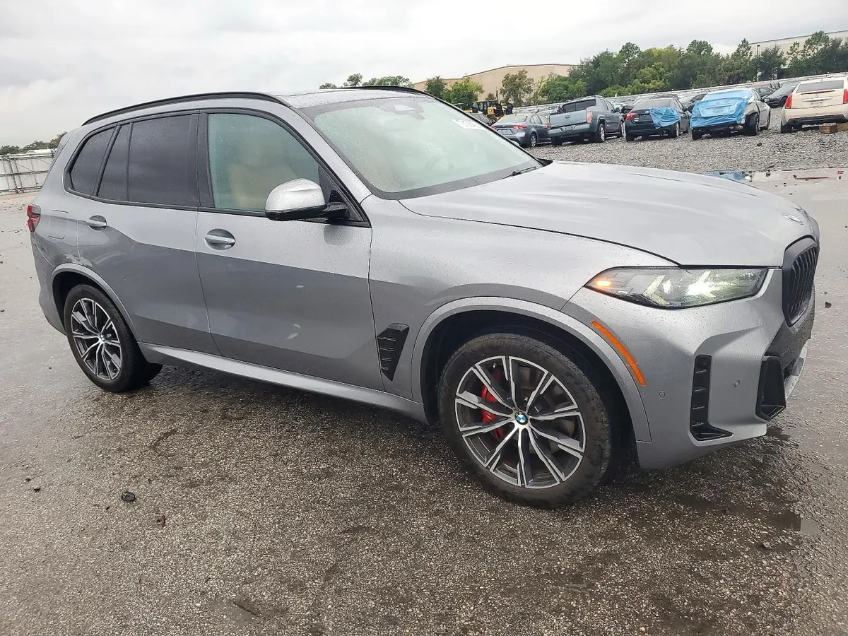 BMW X5 2023
