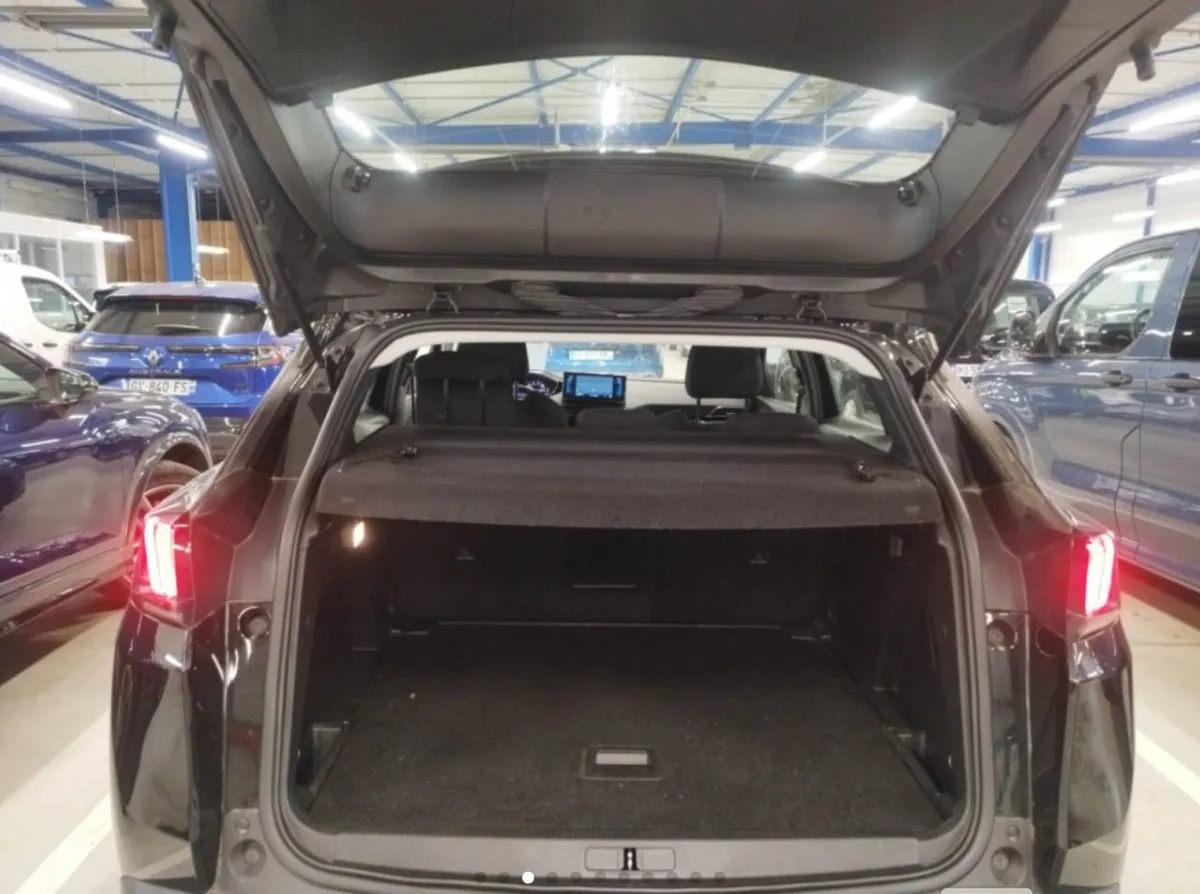 PEUGEOT 3008 2022