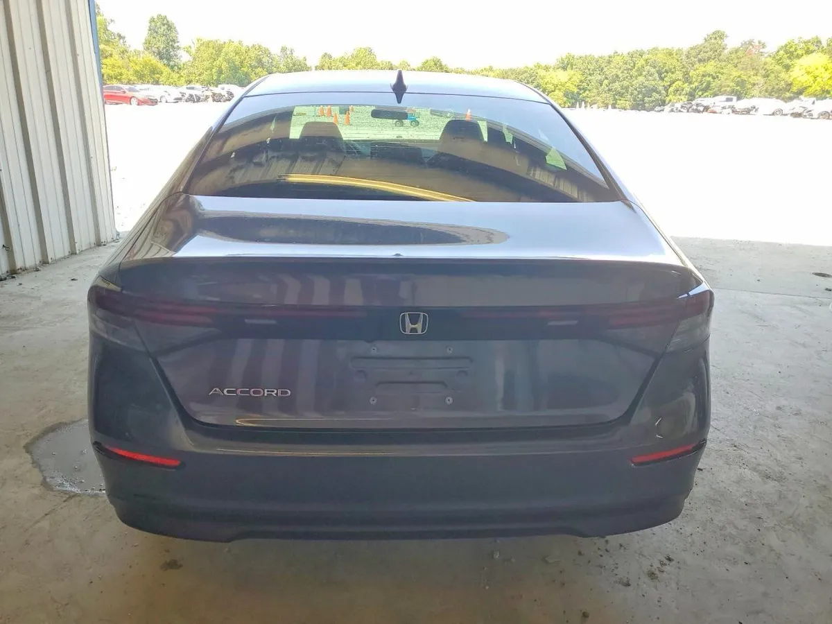 HONDA ACCORD EX 2023