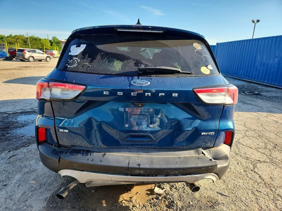 FORD ESCAPE SE 2020