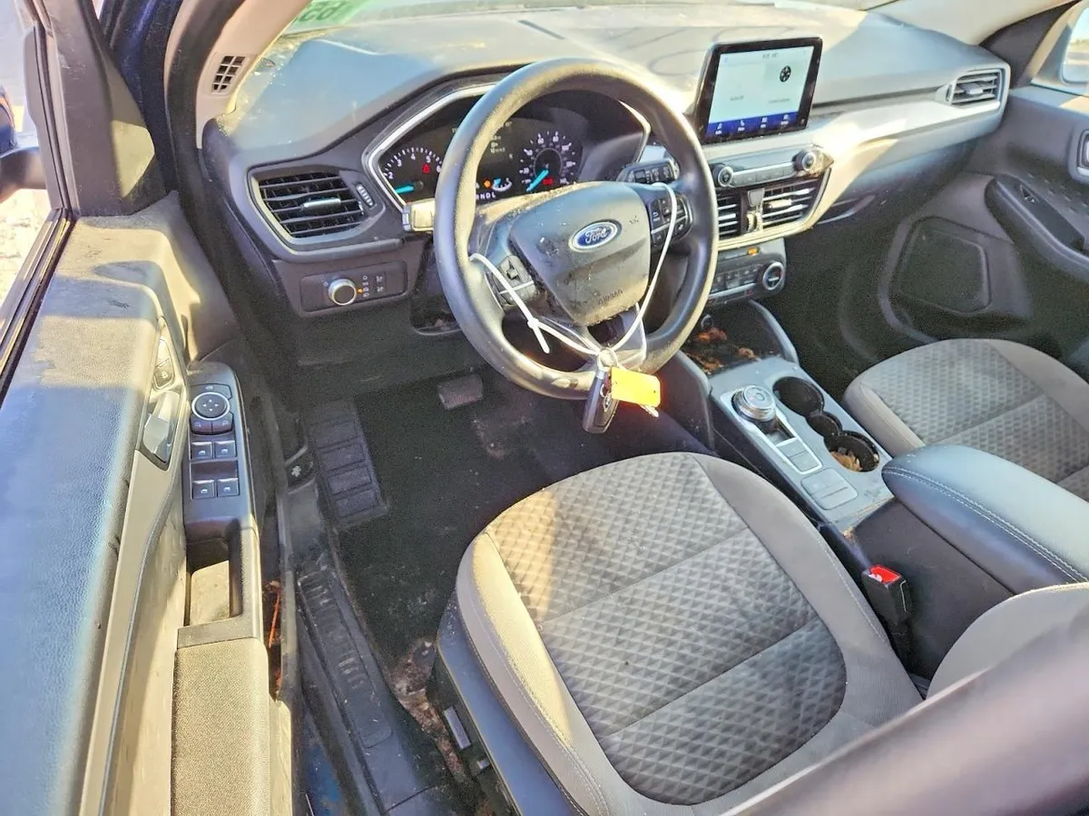 FORD ESCAPE SE 2020