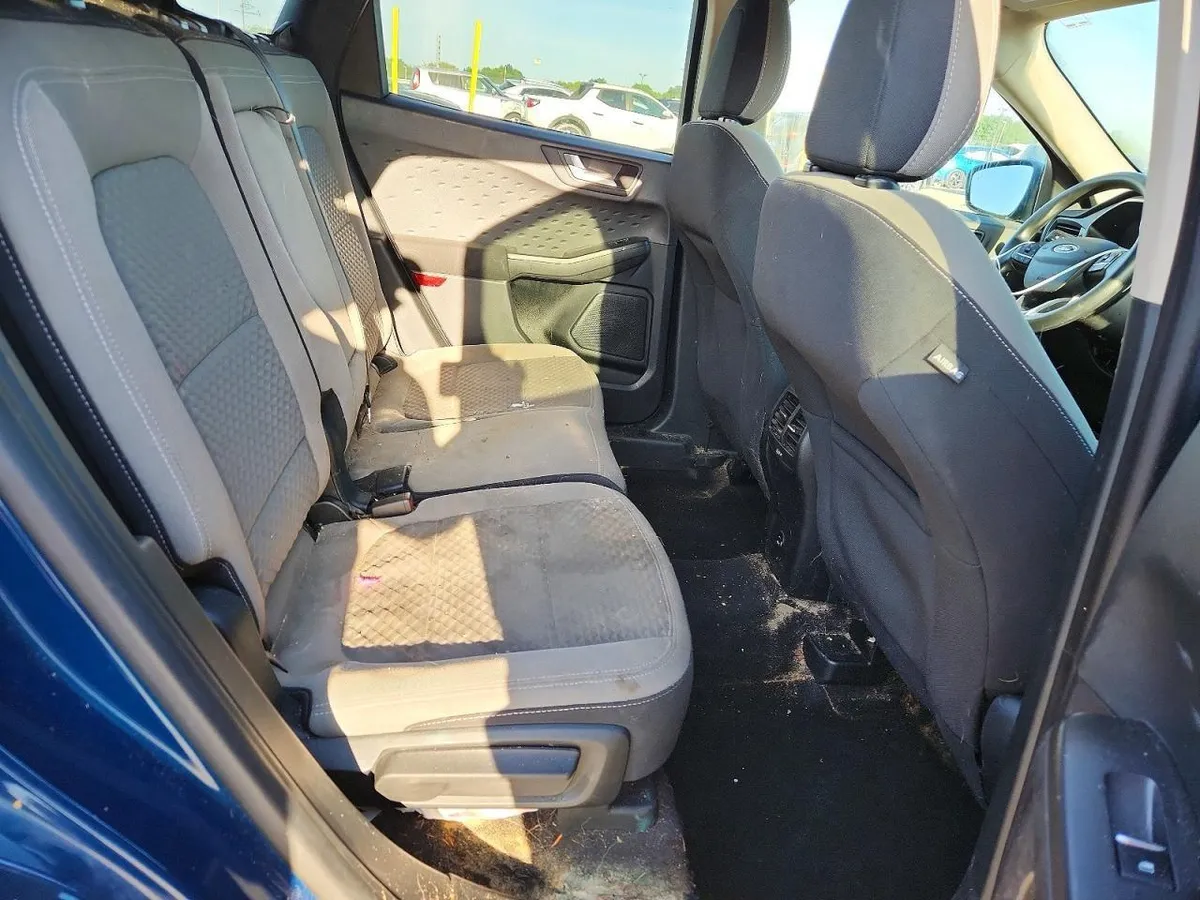 FORD ESCAPE SE 2020