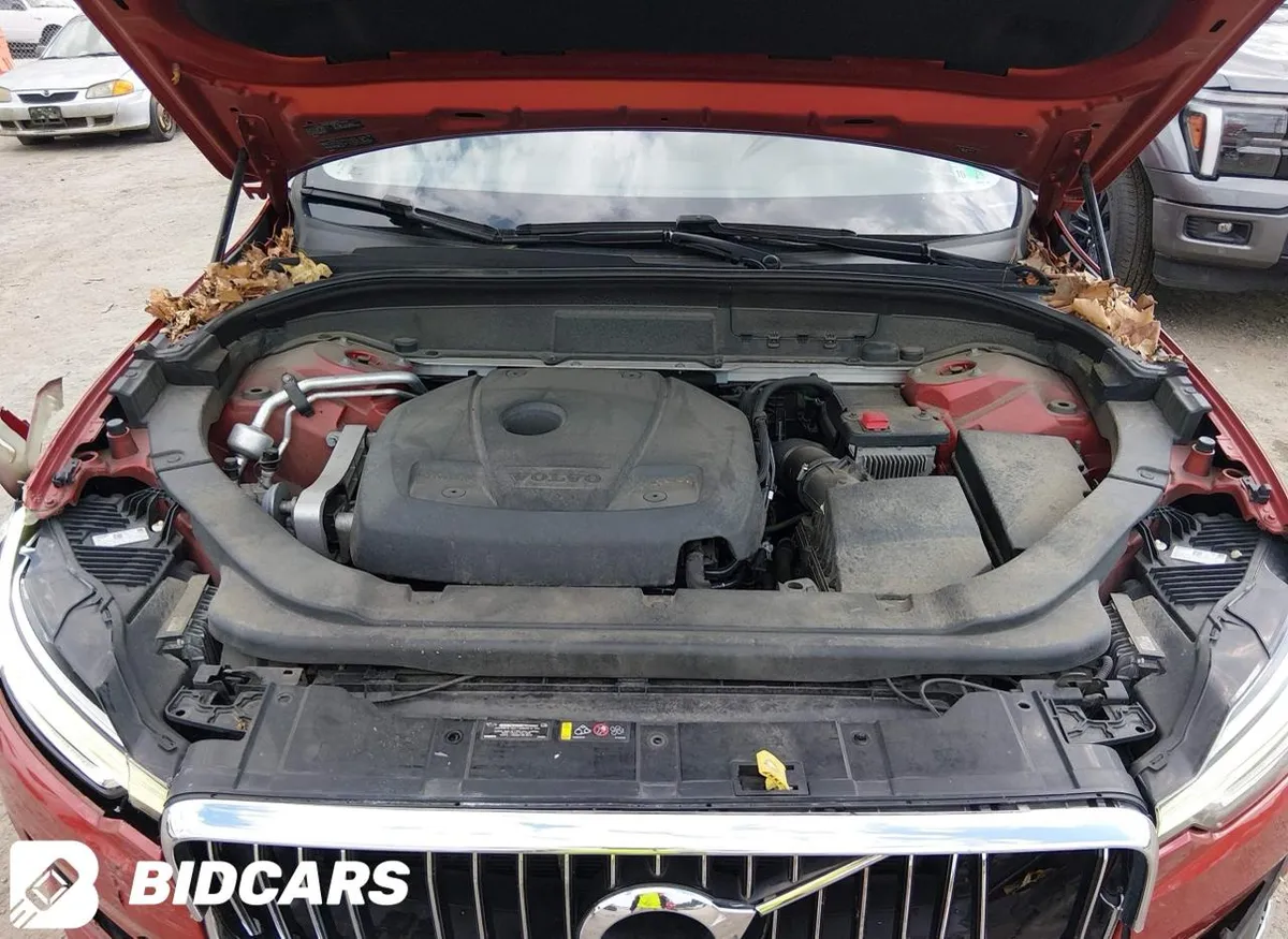 VOLVO XC60 2019