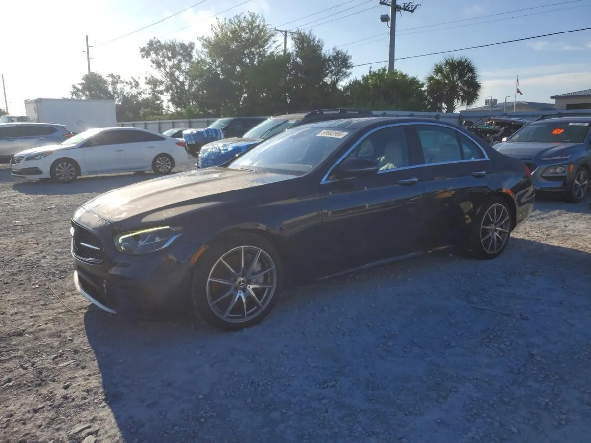 MERCEDES-BENZ E-CLASS 2021
