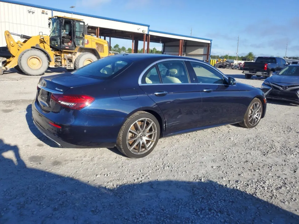 MERCEDES-BENZ E-CLASS 2021