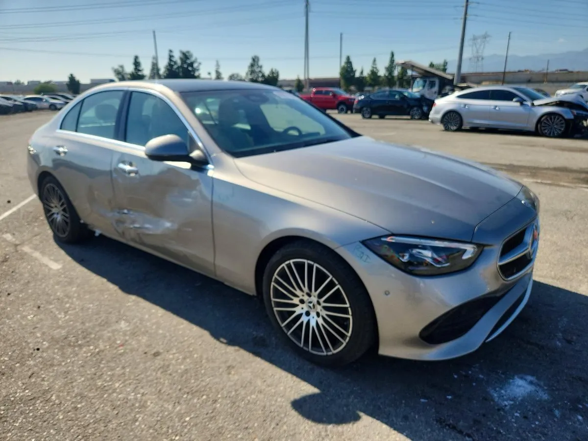 MERCEDES-BENZ C-CLASS 2024