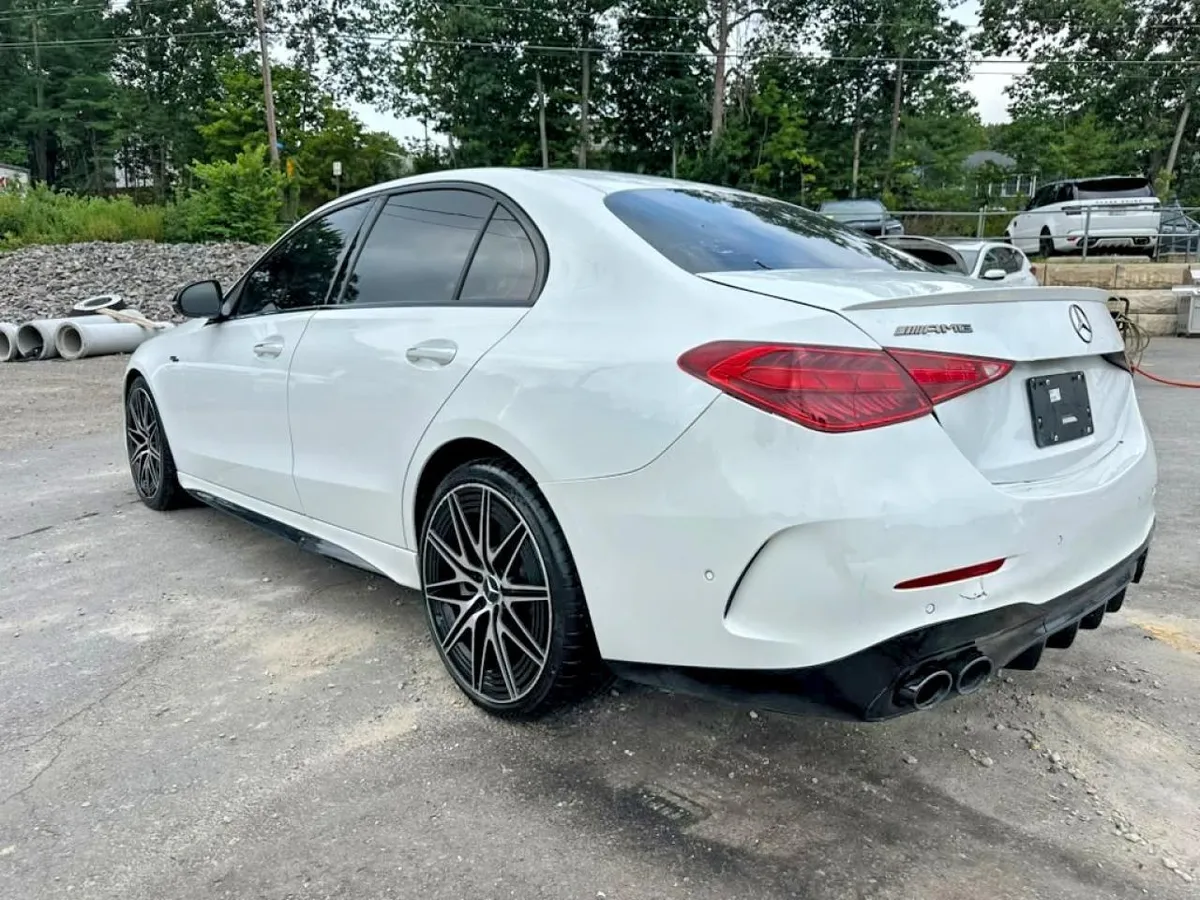 MERCEDES-BENZ C-CLASS 2024