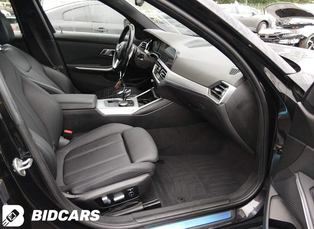 BMW 3 SERIES 2020