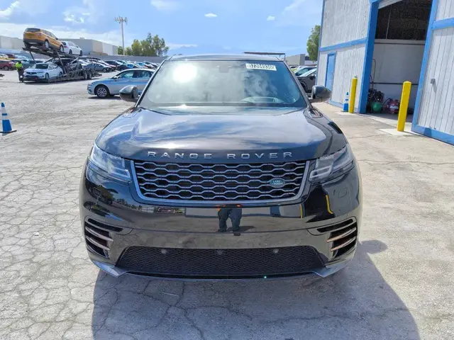 LAND ROVER VELAR R-DYNAMIC SE 2020