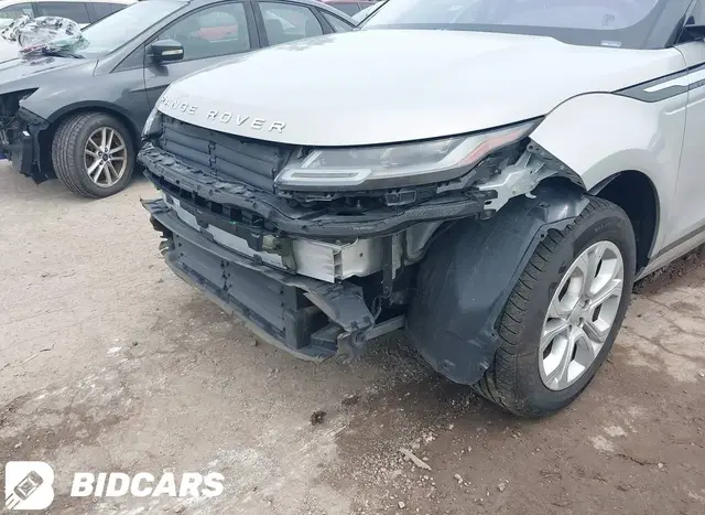 LAND ROVER EVOQUE S ЦВЕТ СЕРЫЙ 2021