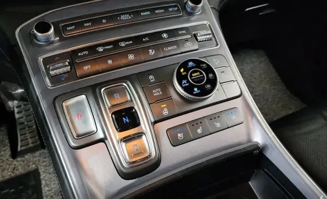 HYUNDAI SANTA FE 2021