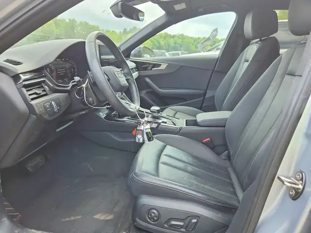 AUDI A4 PREMIUM PLUS 2023