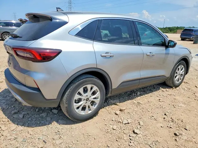 FORD ESCAPE 2022