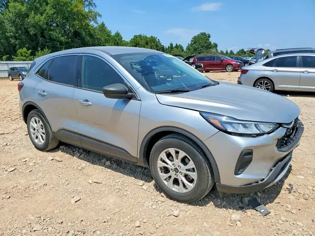 FORD ESCAPE 2022