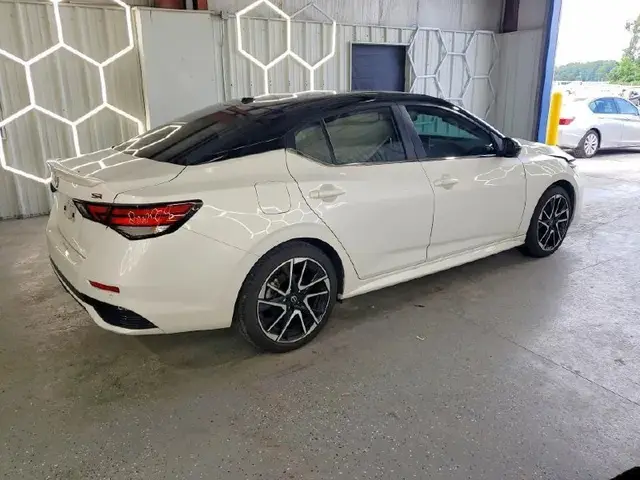 NISSAN SENTRA 2024
