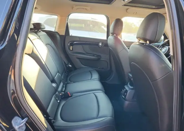 MINI COOPER 2019