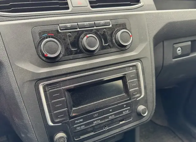 VOLKSWAGEN CADDY 2019