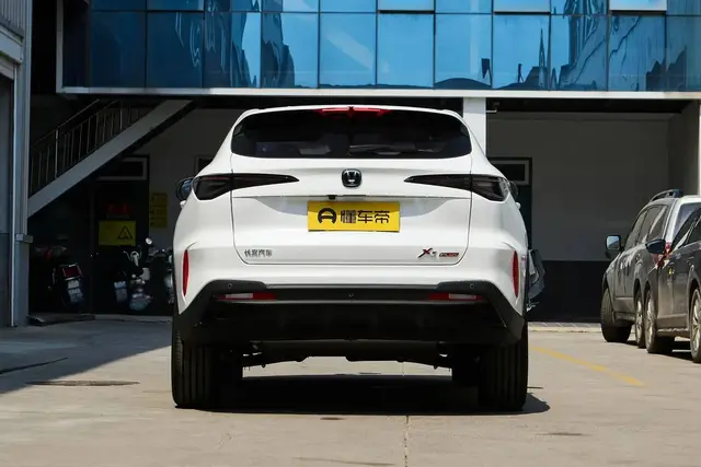 CHANGAN X5 1.5T EXCELLENT PRO (МАКСИМАЛЬНАЯ) 2026