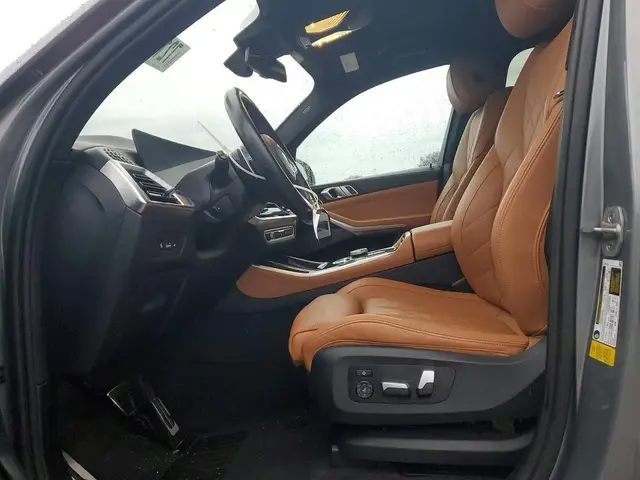 BMW X5 2023