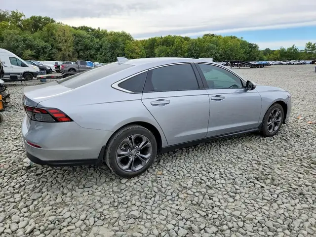 HONDA ACCORD EX 2023