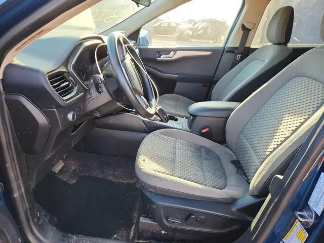 FORD ESCAPE SE 2020