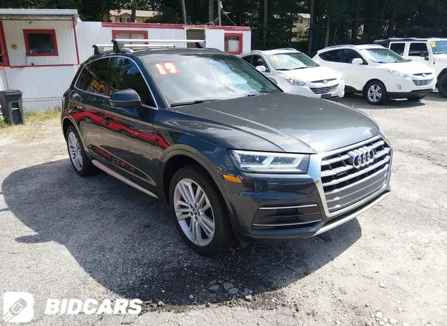 AUDI Q5 PREMIUM 2019