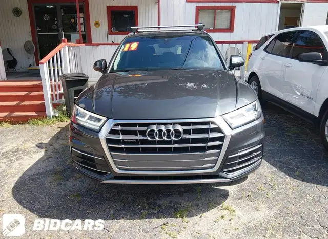 AUDI Q5 PREMIUM 2019