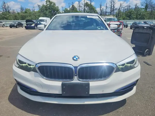 BMW 5 SERIES 2019