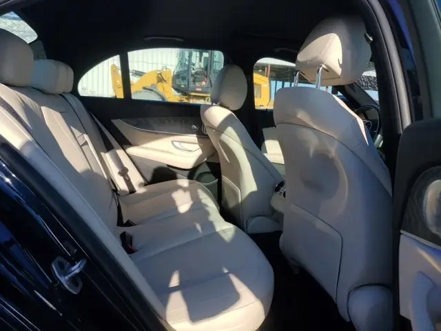 MERCEDES-BENZ E-CLASS 2021