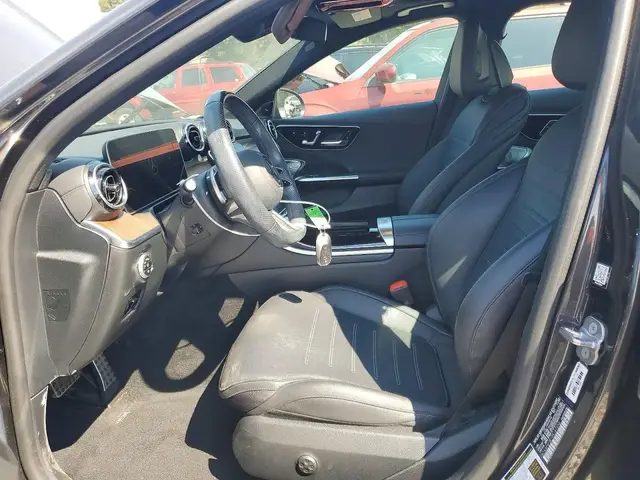 MERCEDES-BENZ C-CLASS 2023