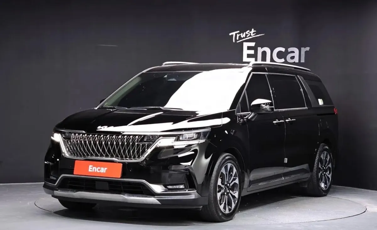 KIA CARNIVAL NOBLESSE 2022