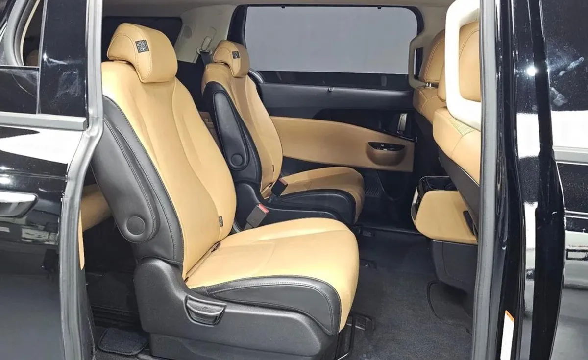 KIA CARNIVAL NOBLESSE 2022