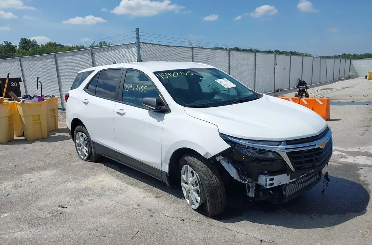 CHEVROLET EQUINOX LS 2023