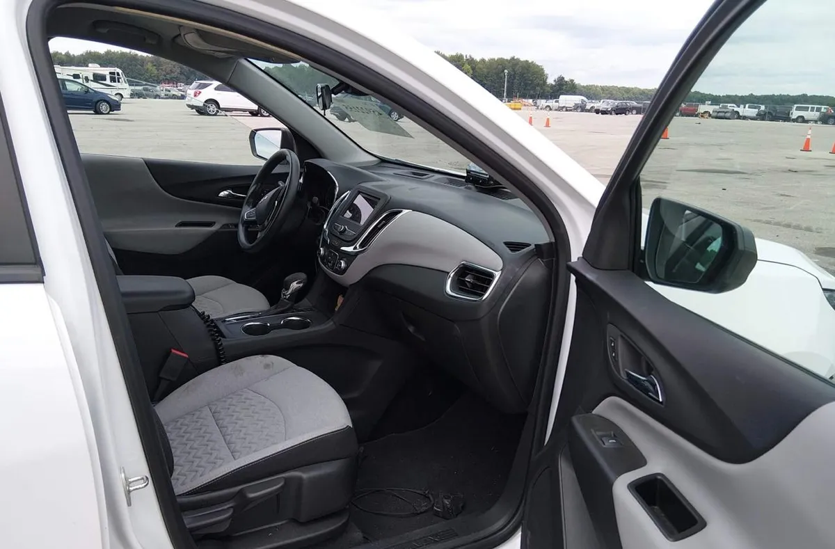 CHEVROLET EQUINOX LS 2023