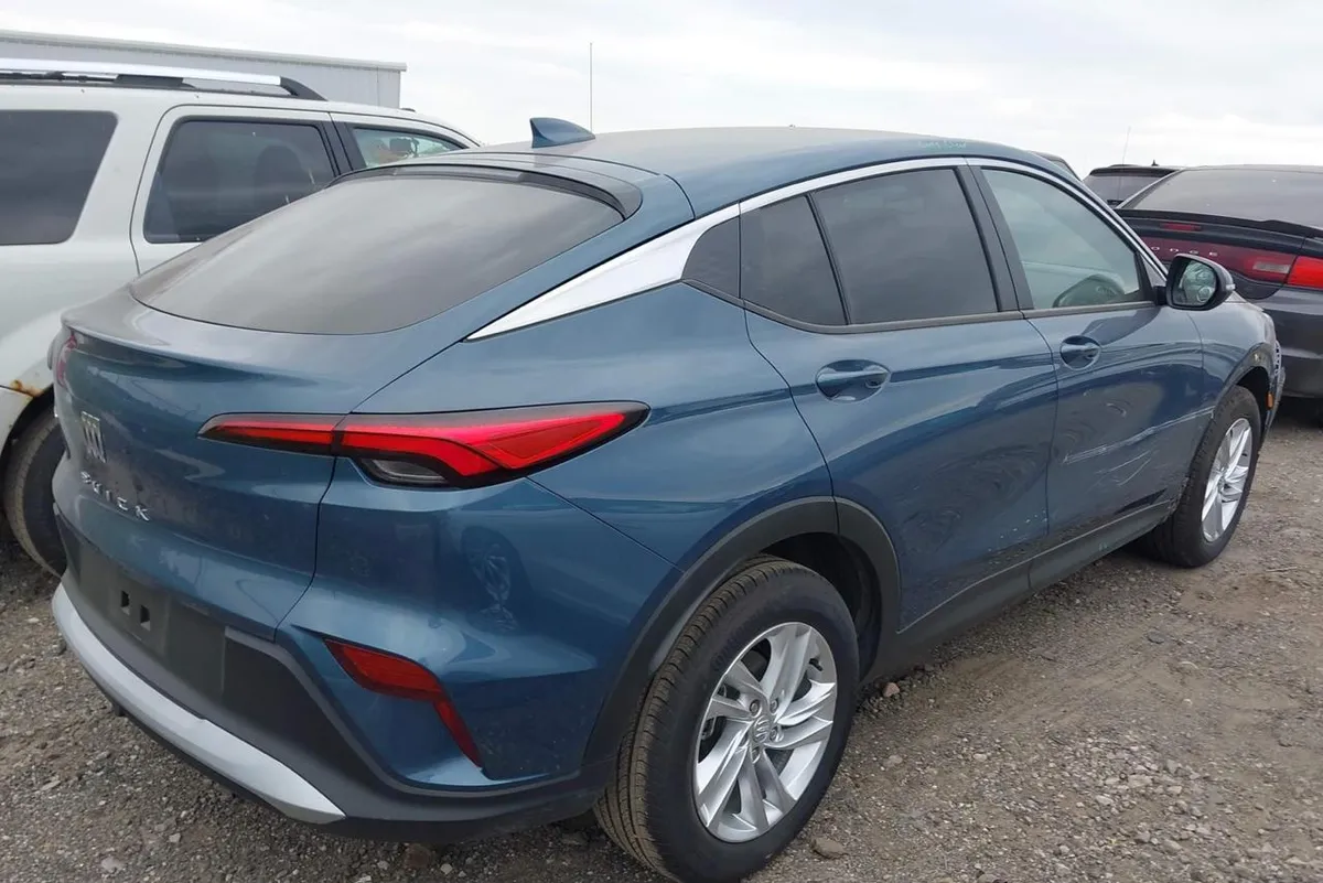BUICK ENVISTA PREFERRED 2024