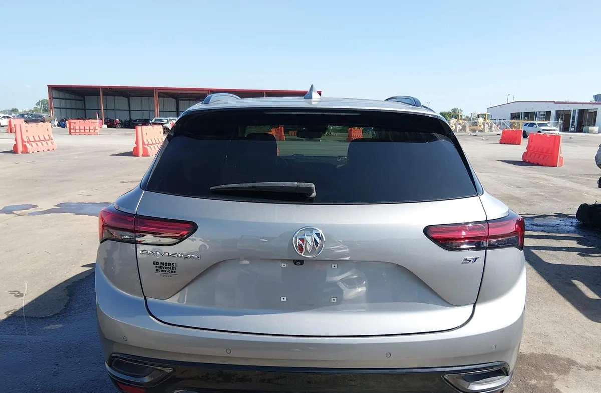 BUICK ENVISION ESSENCE 2023