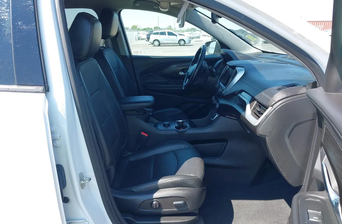 GMC TERRAIN SLT 2023