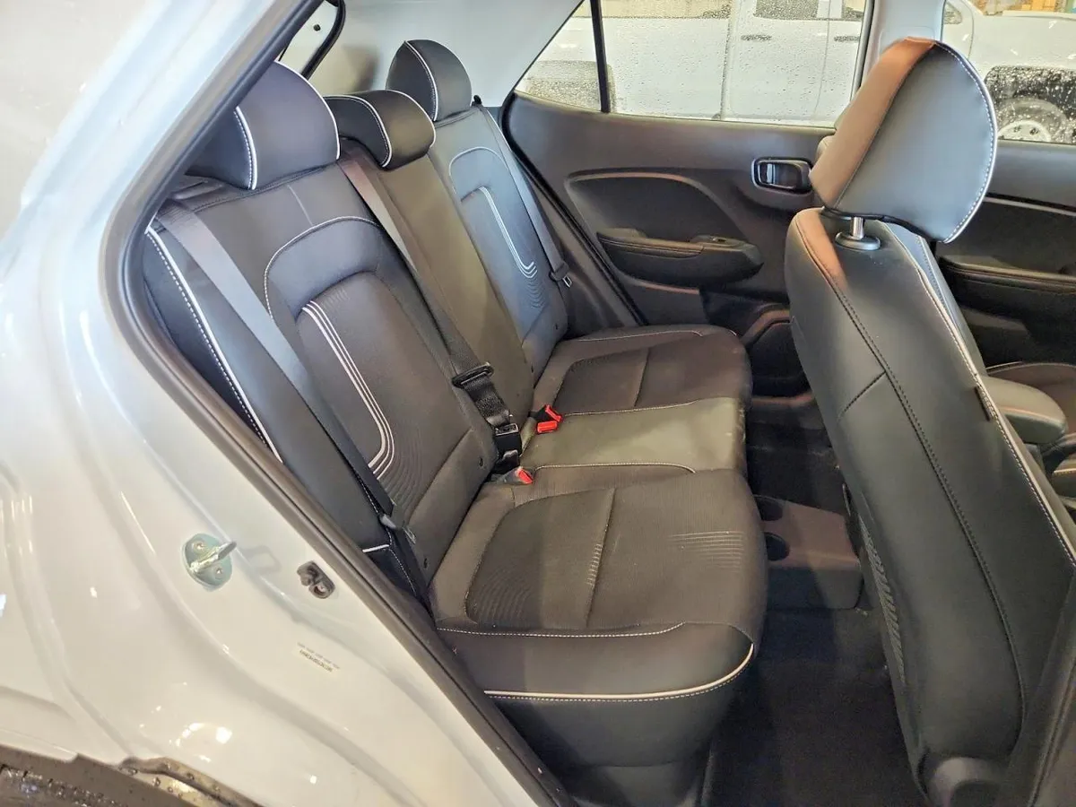 HYUNDAI VENUE LIMITED 2024