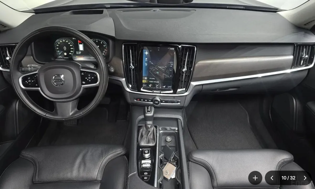 VOLVO V90 CROSS COUNTRY 2018