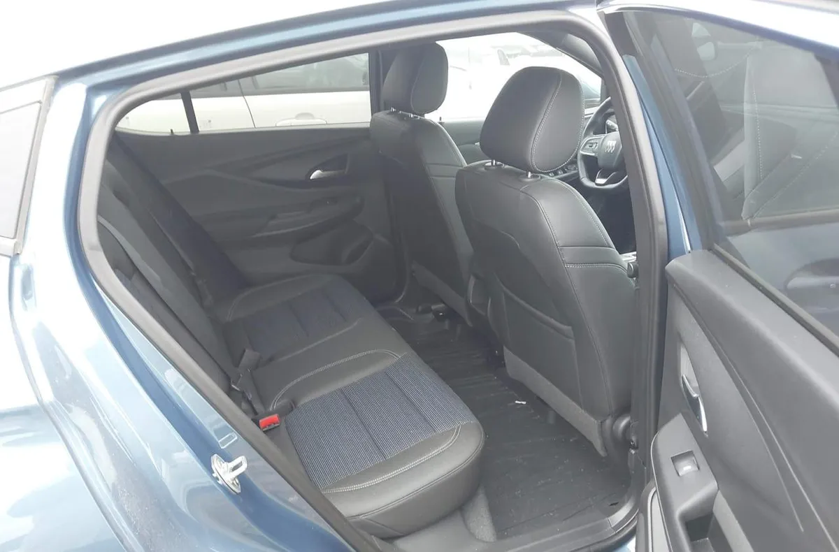 BUICK ENVISTA PREFERRED 2024