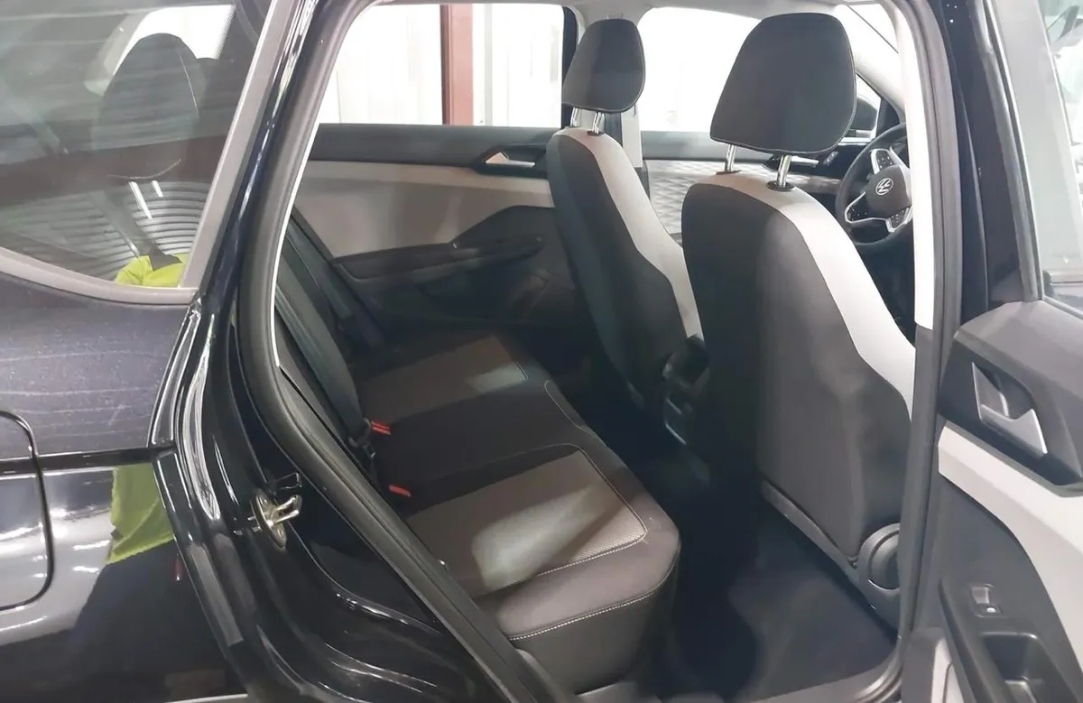 VOLKSWAGEN TAOS S 2022
