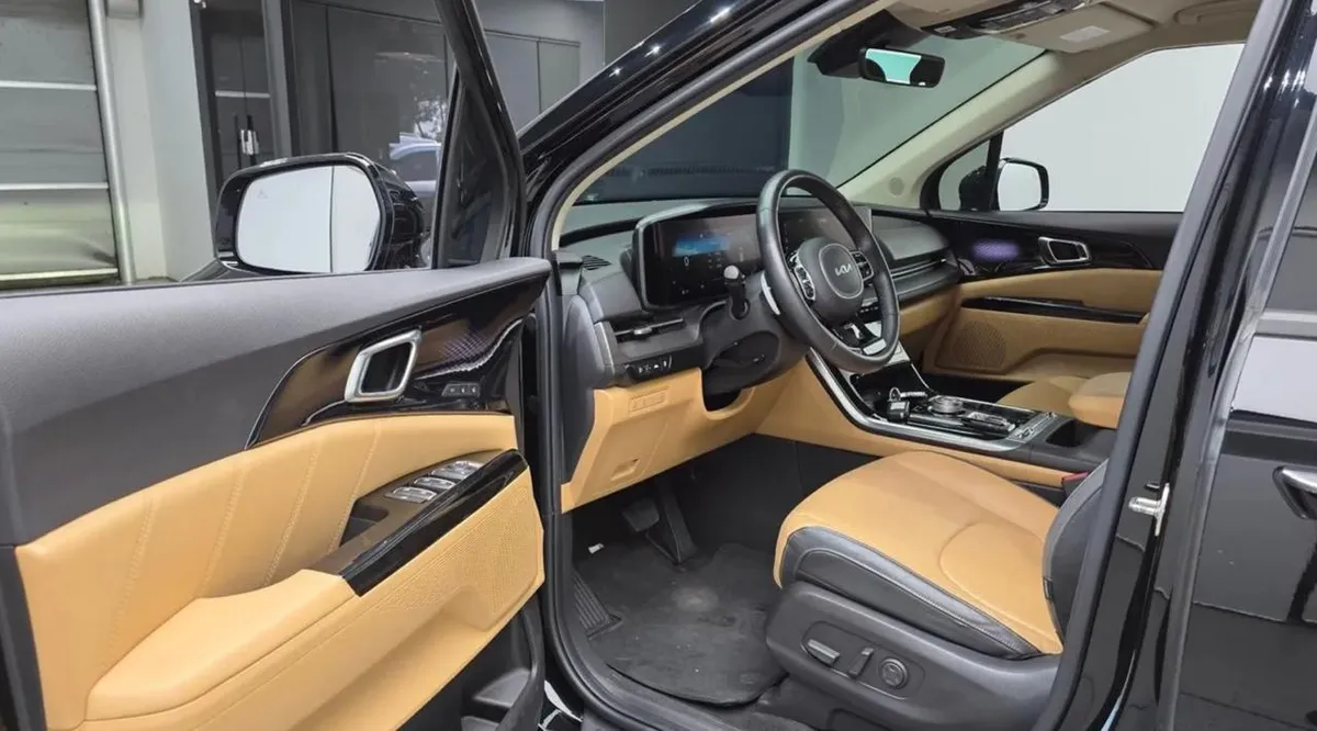 KIA CARNIVAL SIGNATURE 2022
