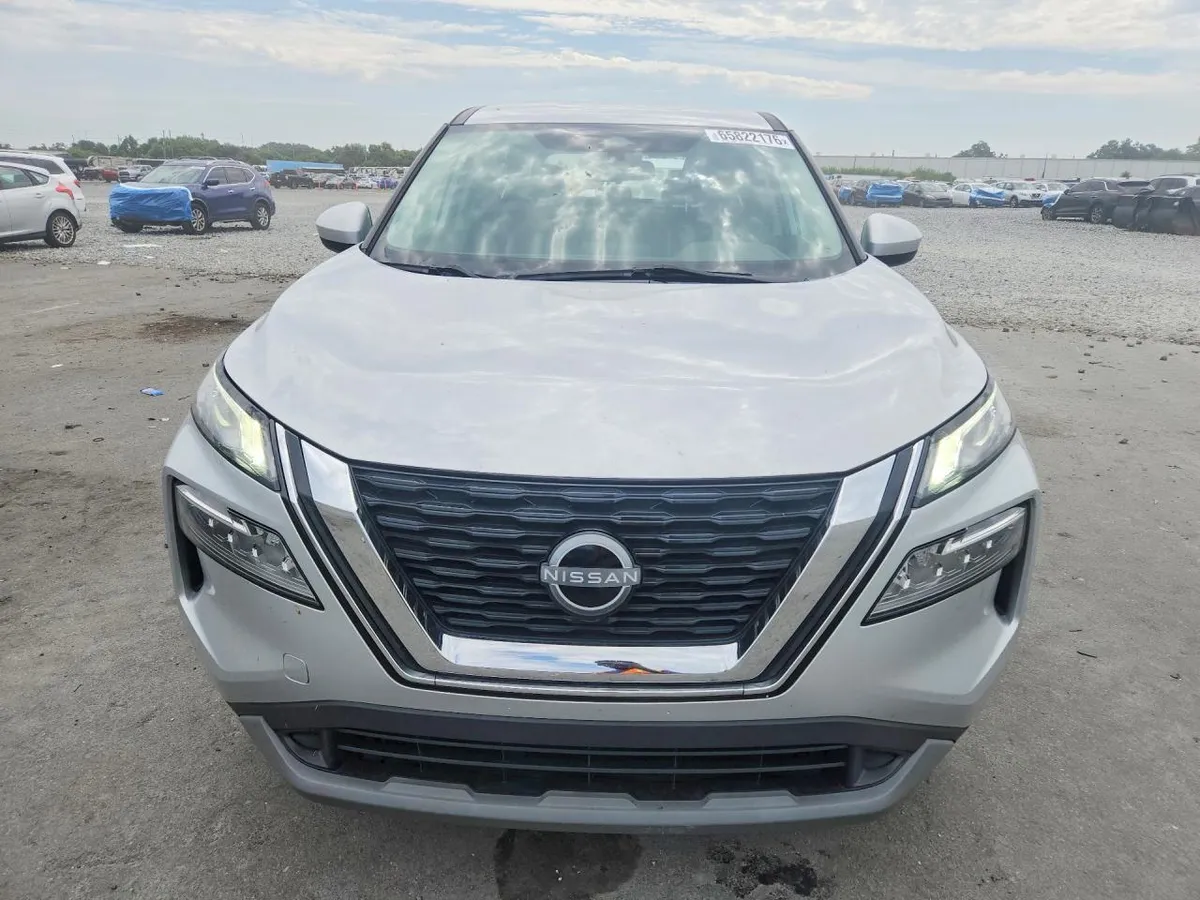 NISSAN ROGUE SV 2023