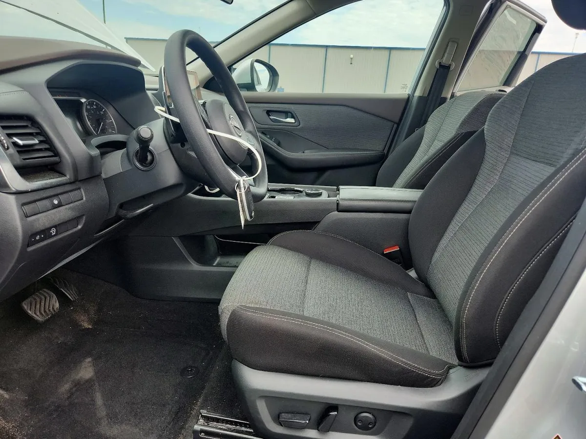 NISSAN ROGUE SV 2023
