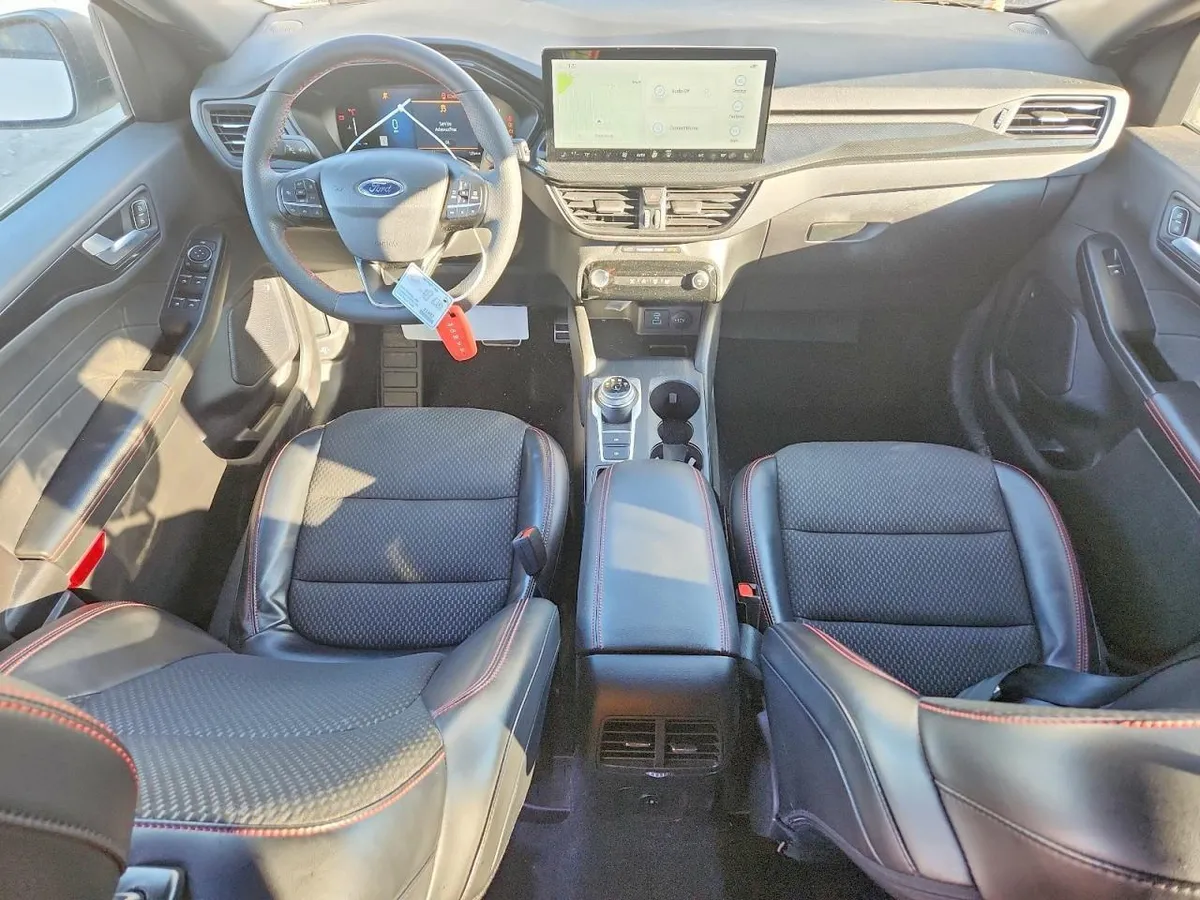 FORD ESCAPE ST LINE 2023