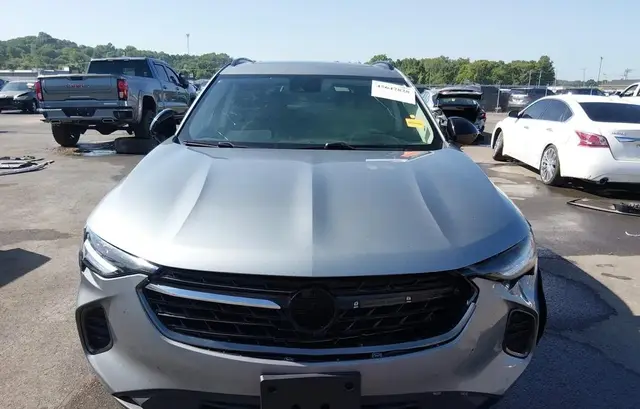 BUICK ENVISION ESSENCE 2022